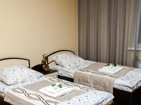 Hotel 7/24 Brovary Dış mekan fotoğraf